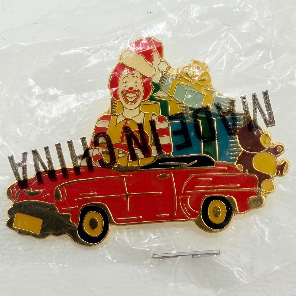 McDonalds Ronald McDonald Christmas Red Car Enamel Pin 2008 Collectible Holiday